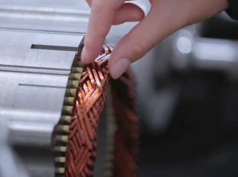 扁线电机特写图（来源小红书）