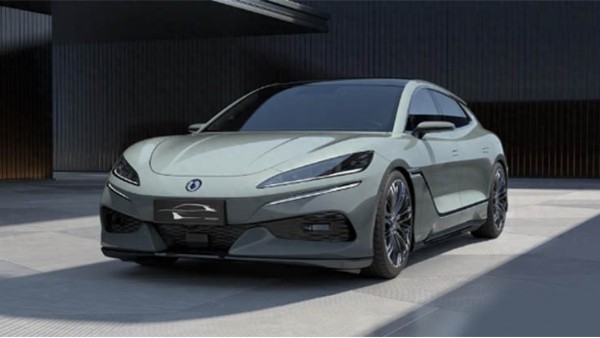 比亚迪腾势Z9GT电机技术革新，引领未来出行新风尚