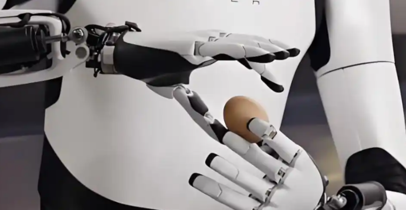 人形机器人灵巧手抓东西